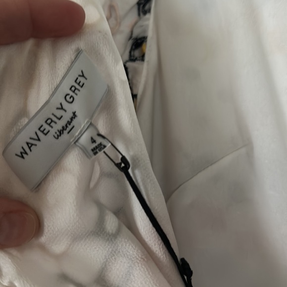 NWT - Summer dress - Picture 4 of 5